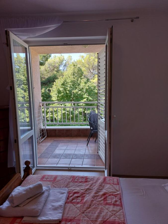 Apartman Mira Makarska Exteriör bild
